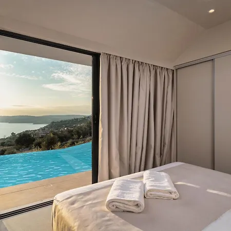 Ino Kefalonia Лурдата